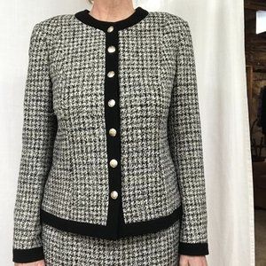 Business Chanel-Style Suit